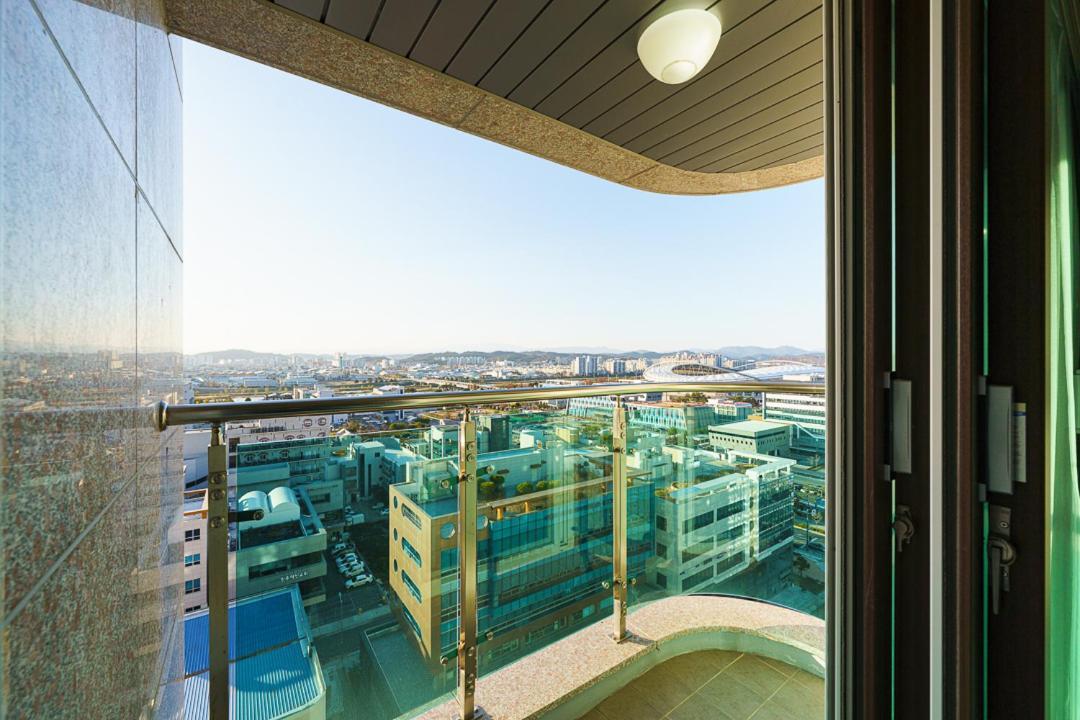 Raonstay in Perla Hotel Jinju Buitenkant foto