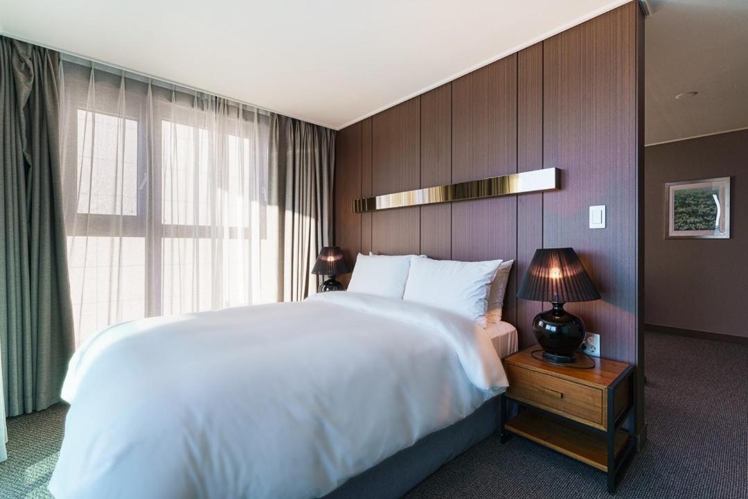Raonstay in Perla Hotel Jinju Buitenkant foto
